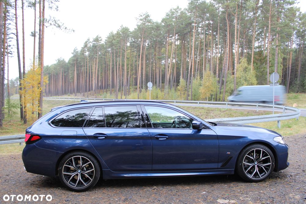 BMW Seria 5 520d M Sport Edition - 4