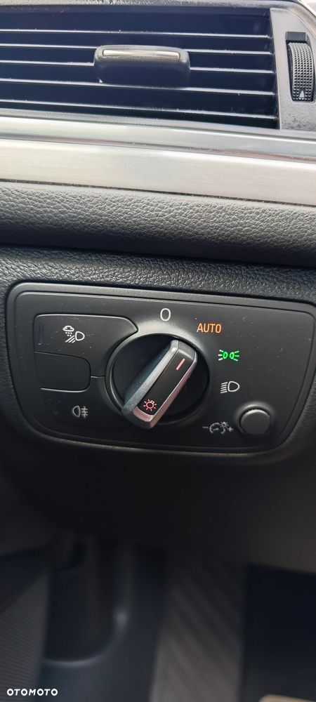 Audi A6 Avant 2.0 TDI Multitronic - 39