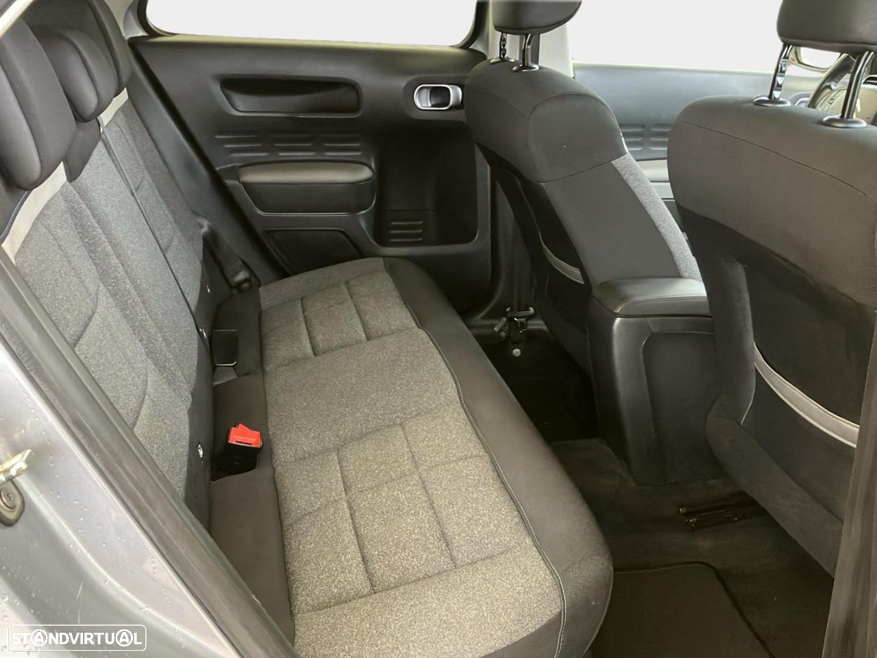 Citroën C4 Cactus 1.5 BlueHDi Shine EAT6 - 15