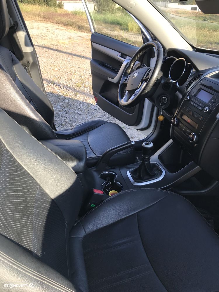 Kia Sorento 2.2 CRDi - 8