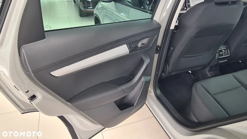 Skoda Karoq 1.5 TSI ACT Drive DSG - 11