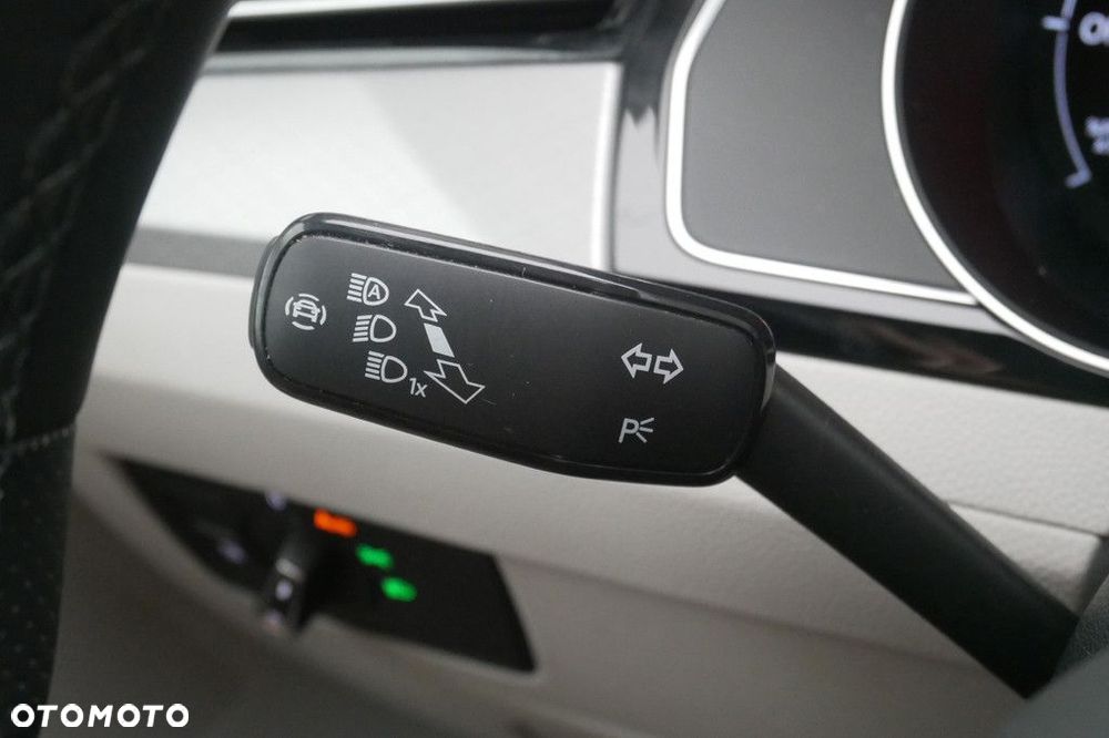 Volkswagen Passat Variant - 30