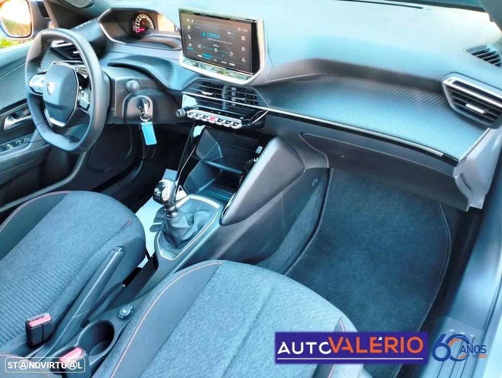 Peugeot 2008 1.2 PureTech Style - 31