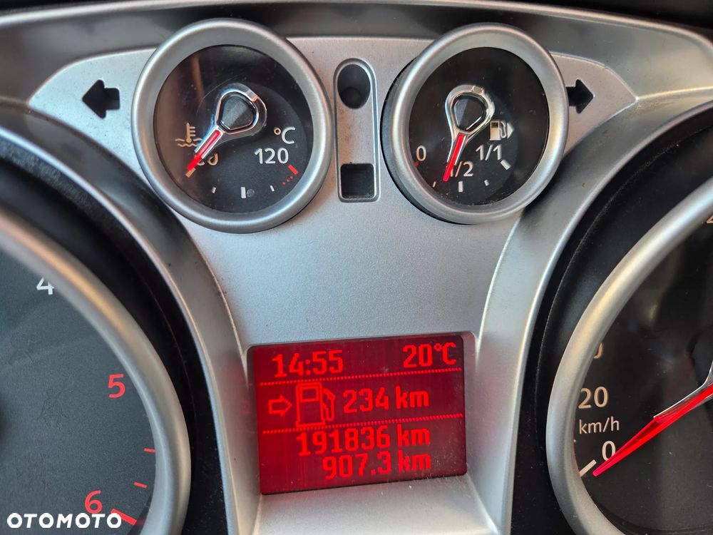 Ford Kuga 2.0 TDCi Individual - 5