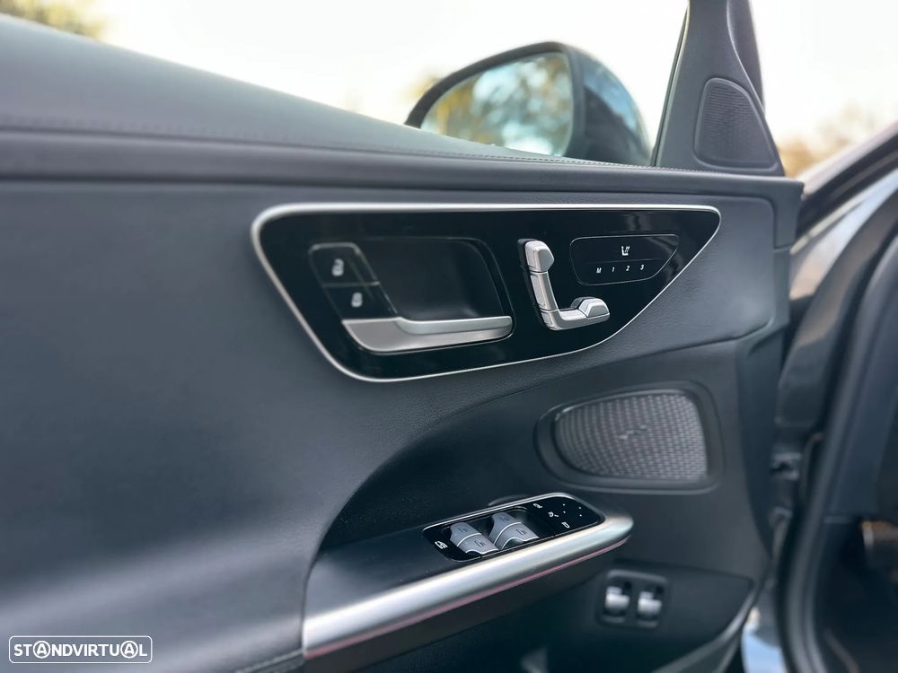 Mercedes-Benz C 300 e 9G-TRONIC Edition AMG Line - 12