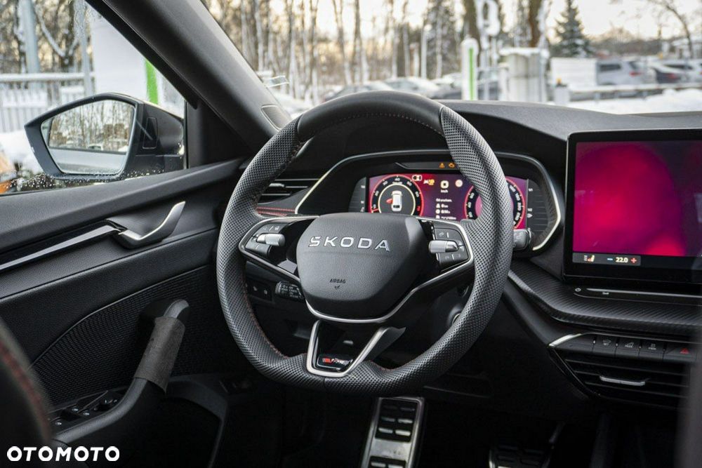 Skoda Octavia 2.0 TSI RS DSG - 19