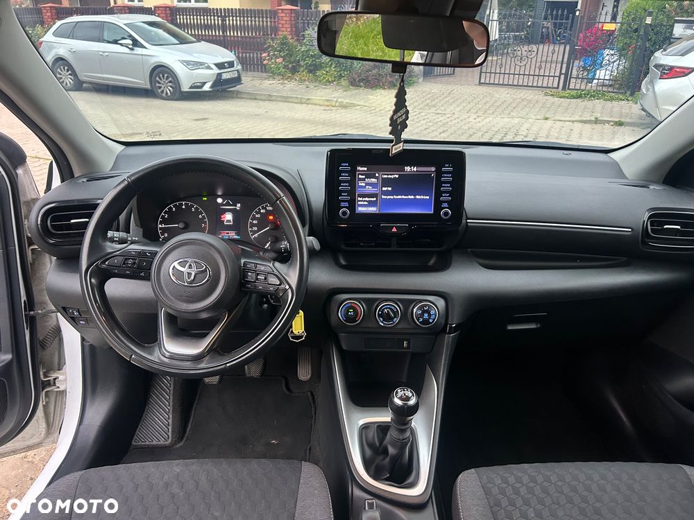 Toyota Yaris 1.5 Comfort - 13