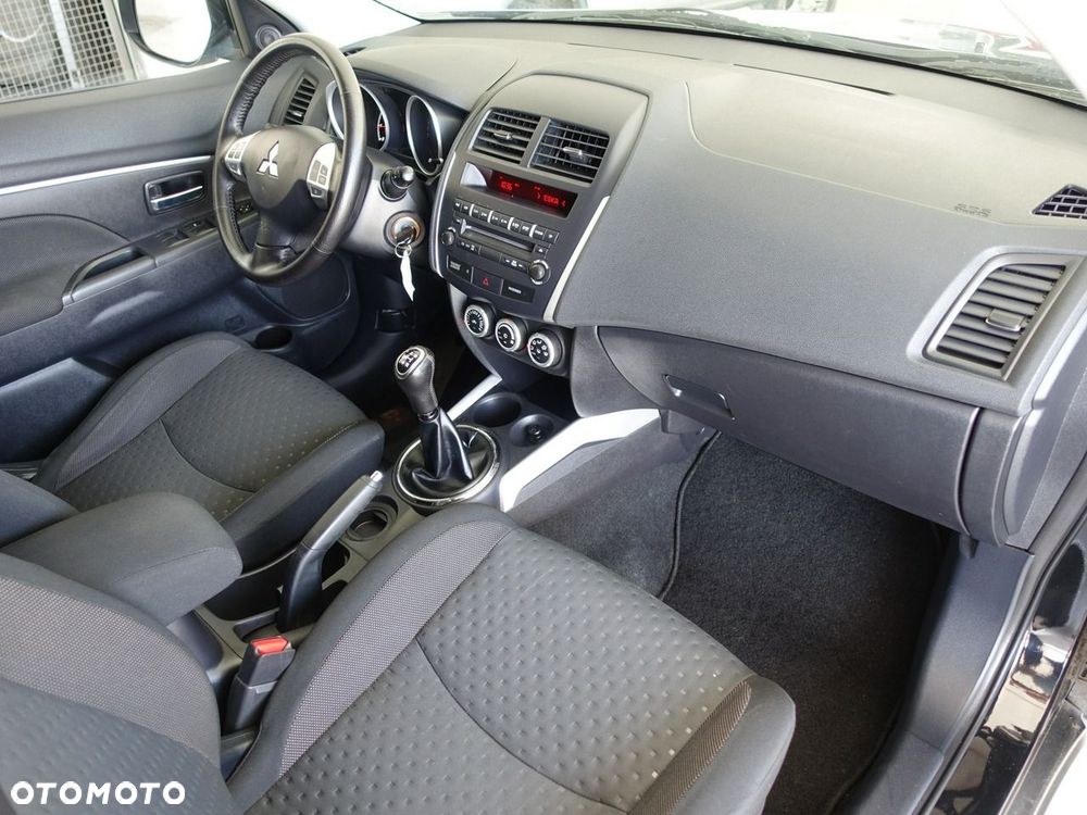 Mitsubishi ASX 1.6 2WD Intro Edition - 19