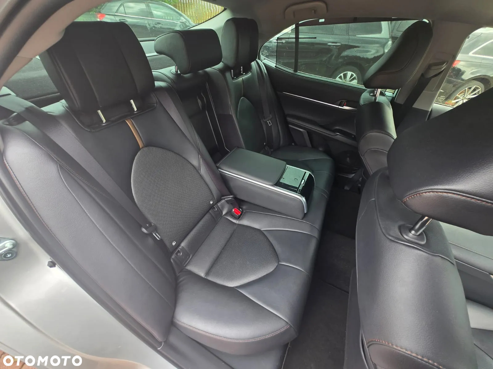 Toyota Camry 2.5 Hybrid Dynamic Force Executive e-CVT - 9