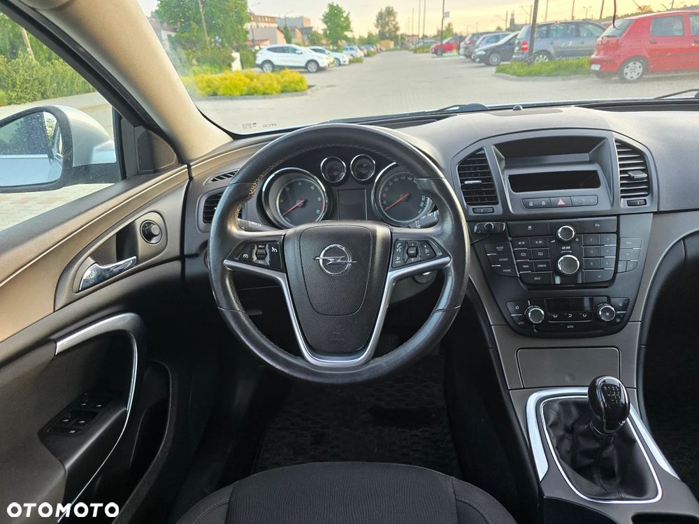 Opel Insignia - 13