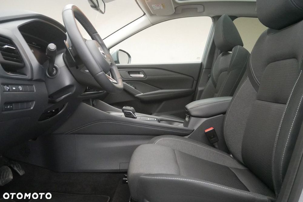 Nissan Qashqai 1.3 DIG-T MHEV N-Connecta Xtronic - 12