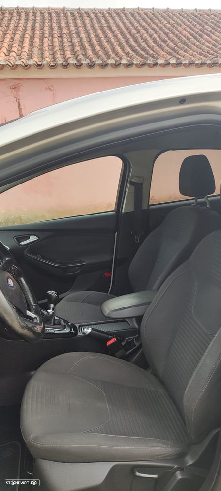 Ford Focus 1.5 TDCi Titanium - 14