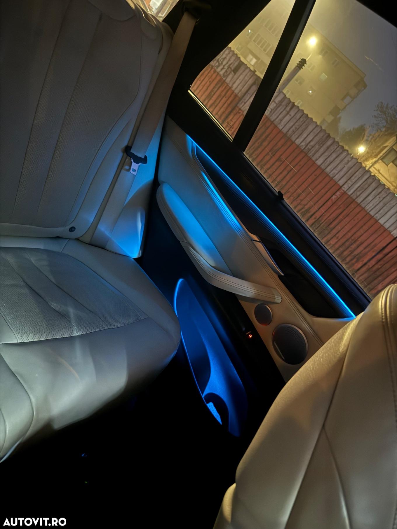 BMW X5 M M50d - 13