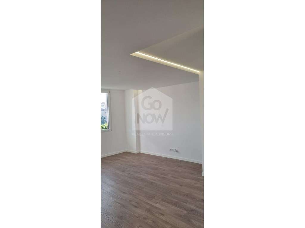 T2 Reboleira sem elevador - Grande imagem: 3/6