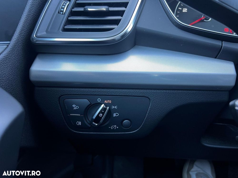 Audi Q5 2.0 40 TDI quattro S tronic Sport - 20