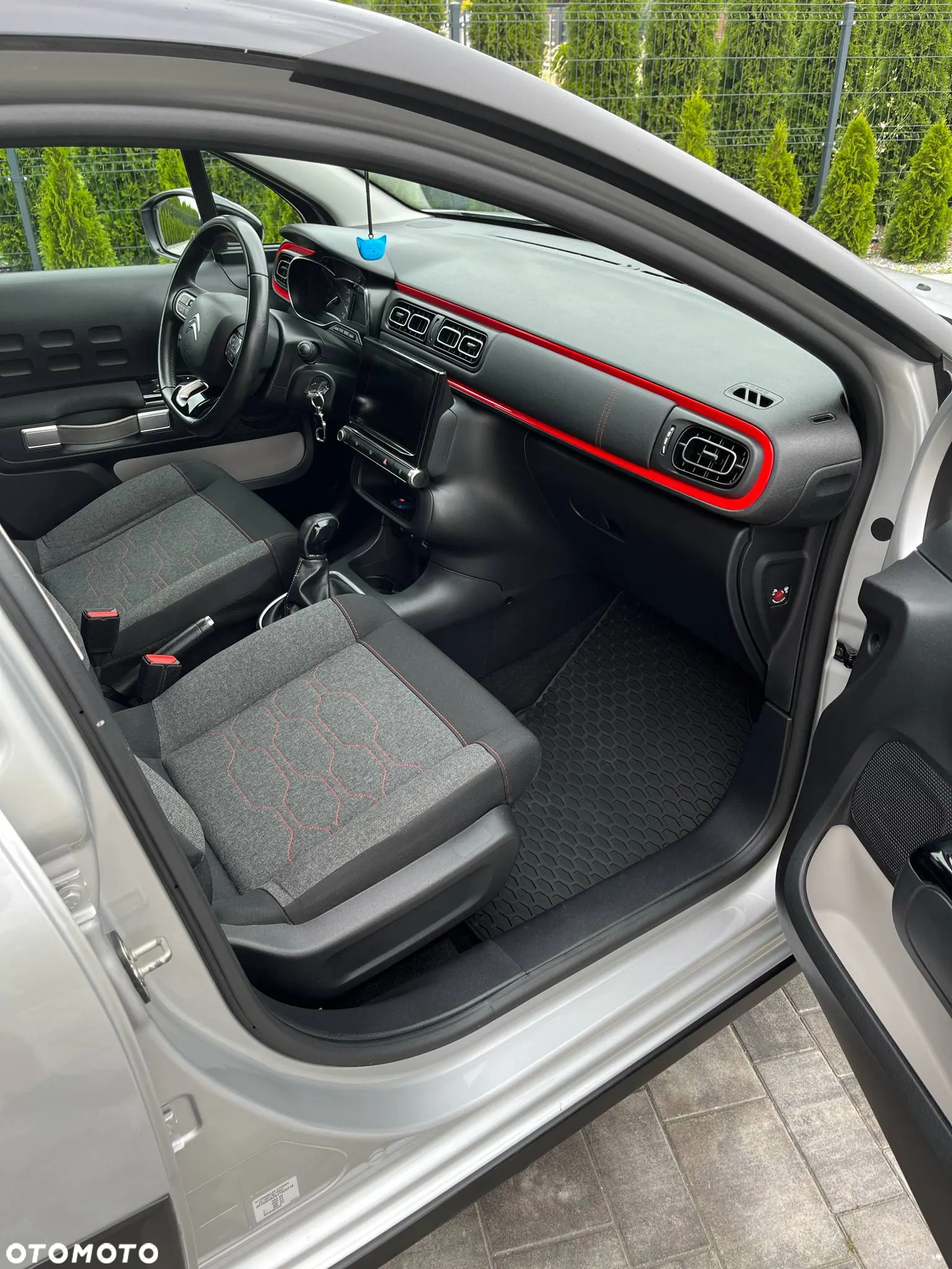 Citroën C3 1.2 PureTech Shine - 9