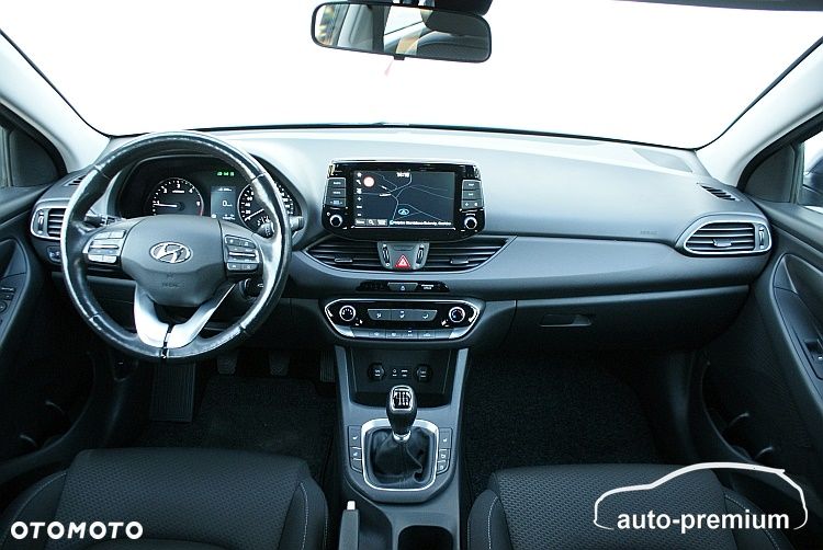 Hyundai i30 1.6 CRDI Trend - 6