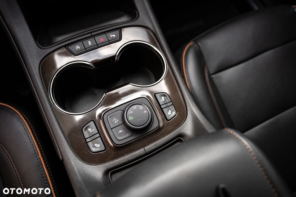 GMC Acadia - 18