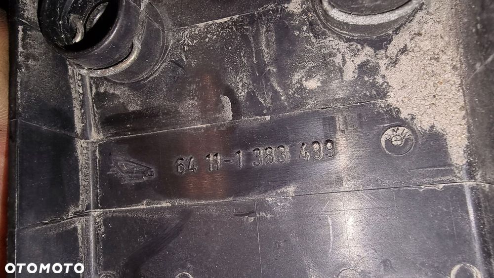 OSŁONA POKRYWA ZAWORU OGRZEWANIA BMW E31 840 850 - 3