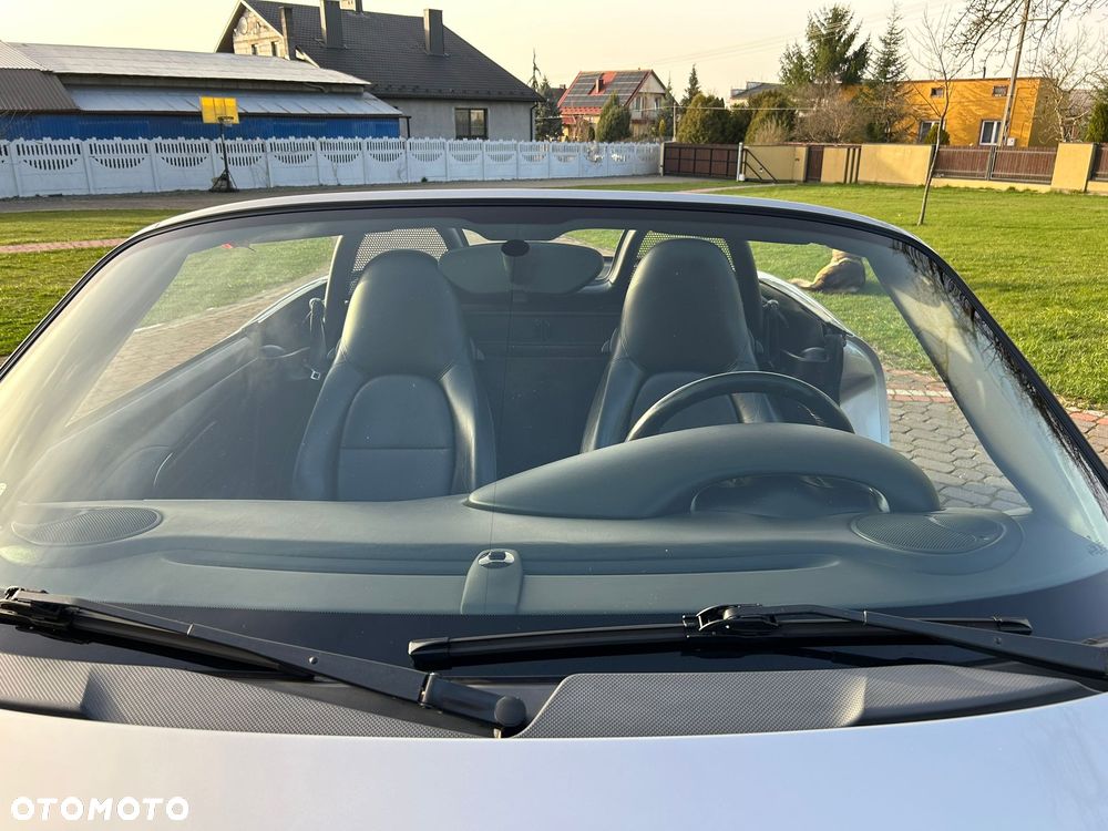 Porsche Boxster - 11