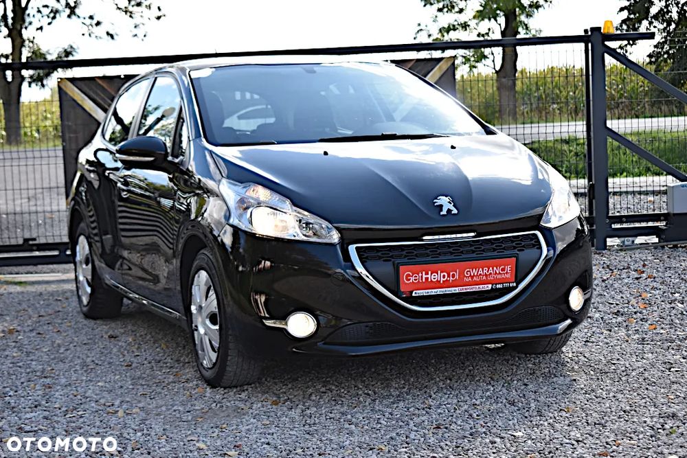 Peugeot 208 - 15