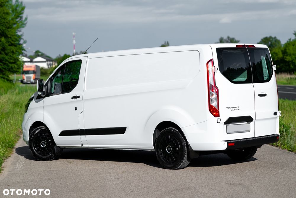 Ford Transit Custom - 8