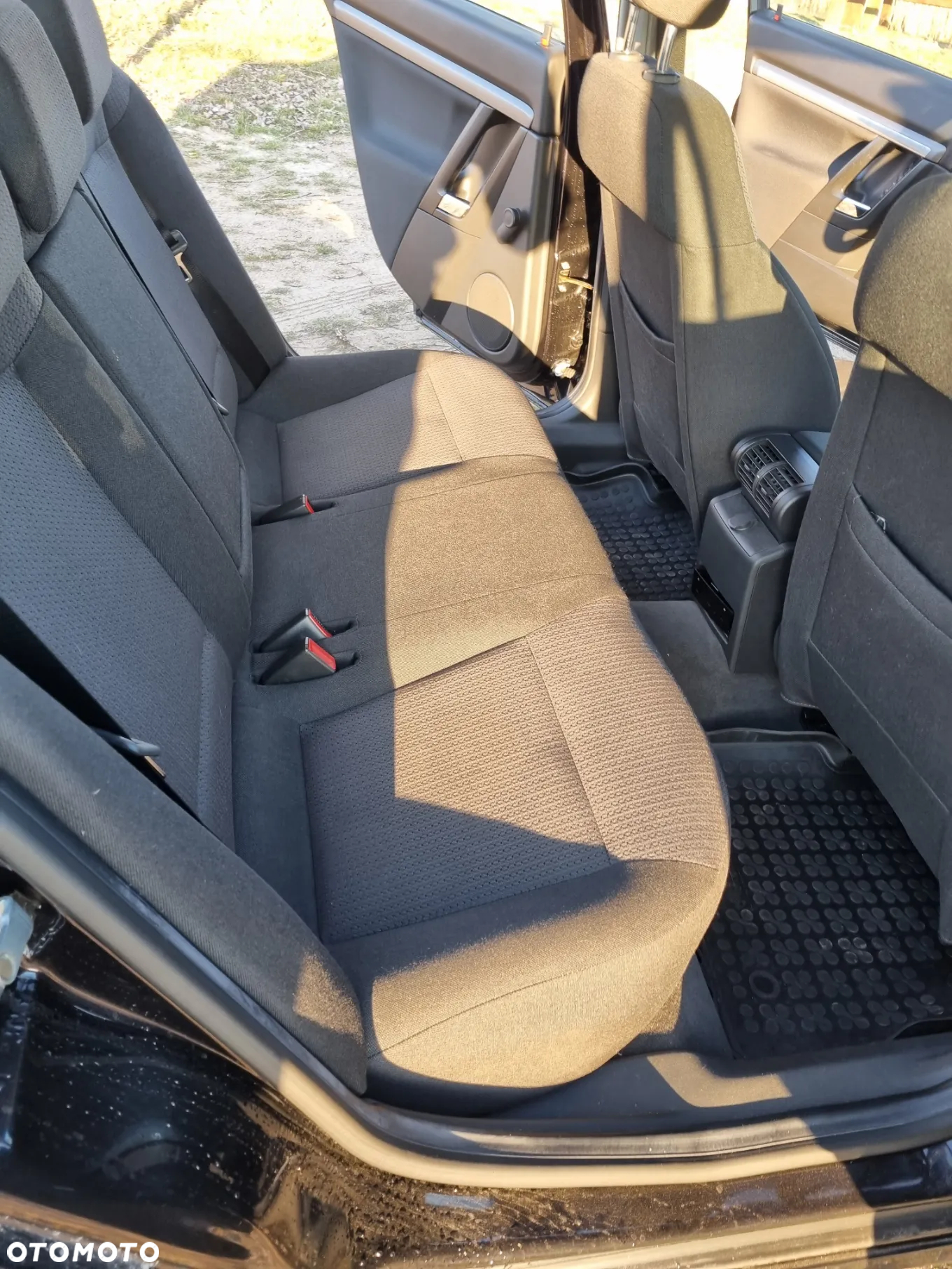 Opel Vectra 1.9 CDTI - 16