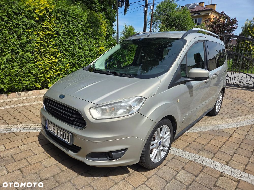 Ford Tourneo Courier 1.6 TDCi Titanium - 1