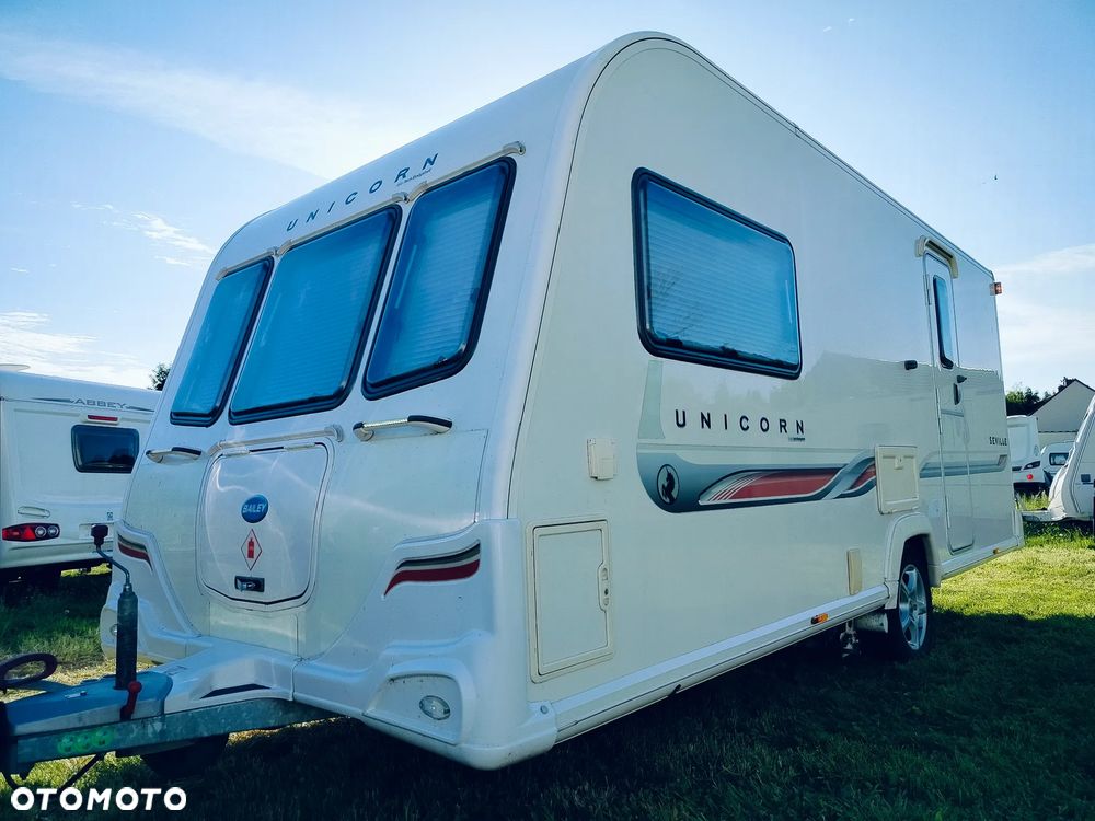 Bailey Unicorn Seville - 37