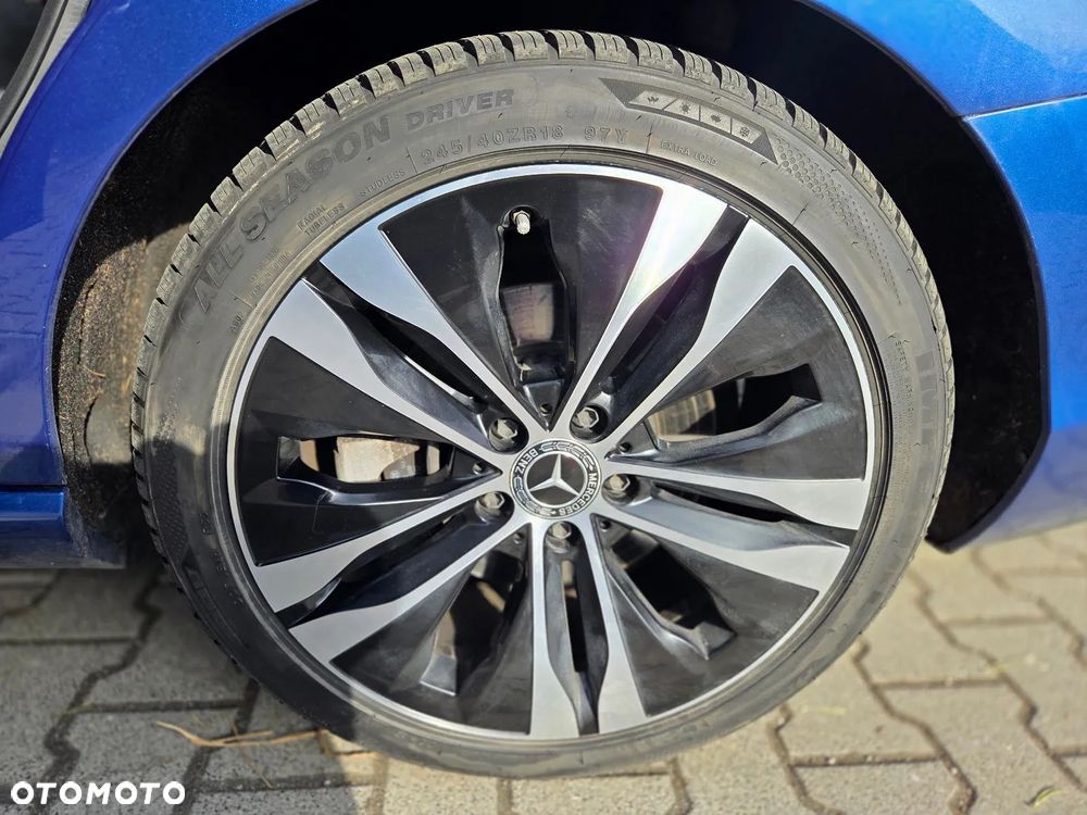 Mercedes-Benz Klasa C 200 mHEV 4-Matic Avantgarde - 14