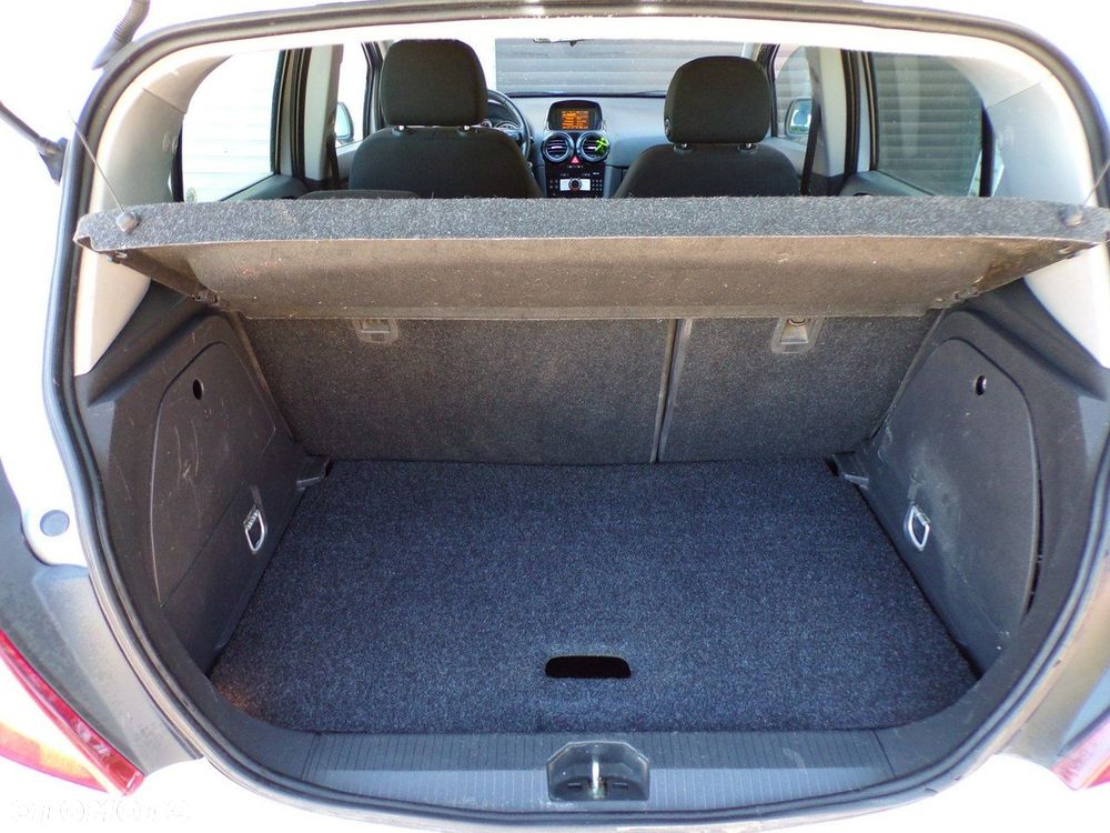 Opel Corsa - 26