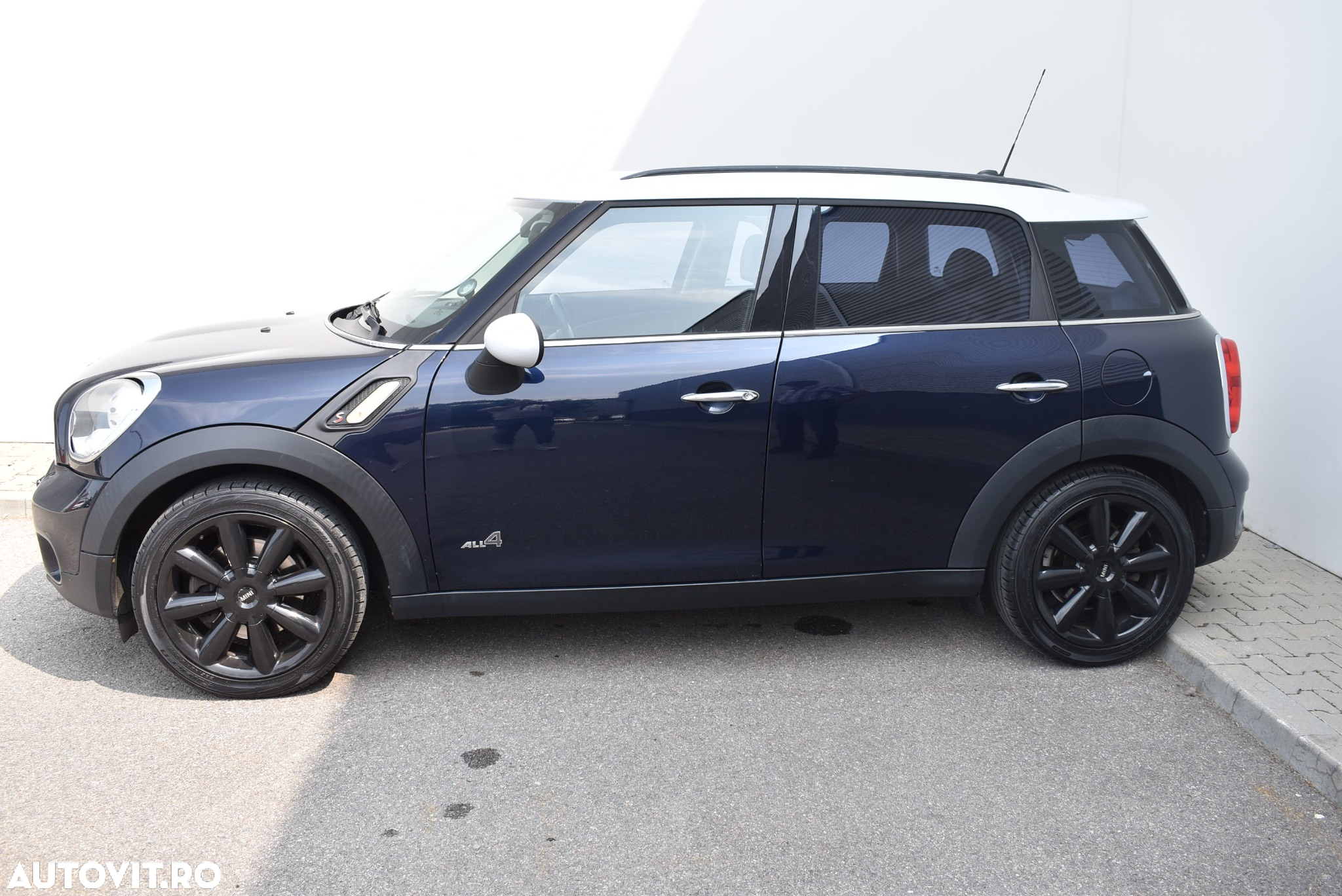Mini Countryman Cooper S ALL4 - 3