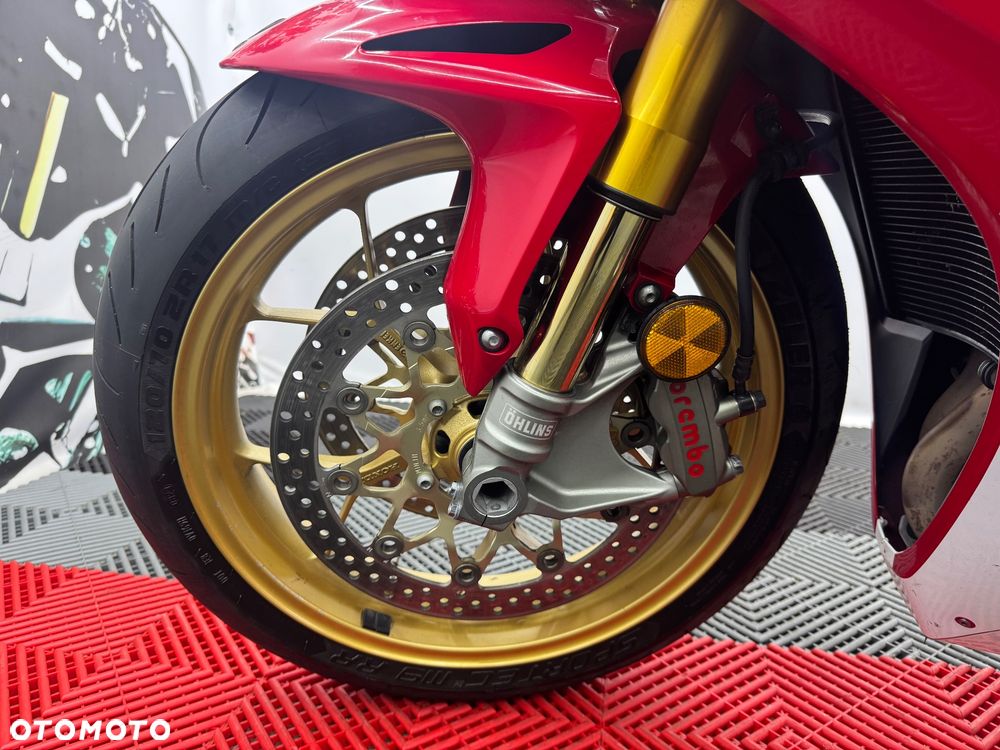 Honda CBR - 9