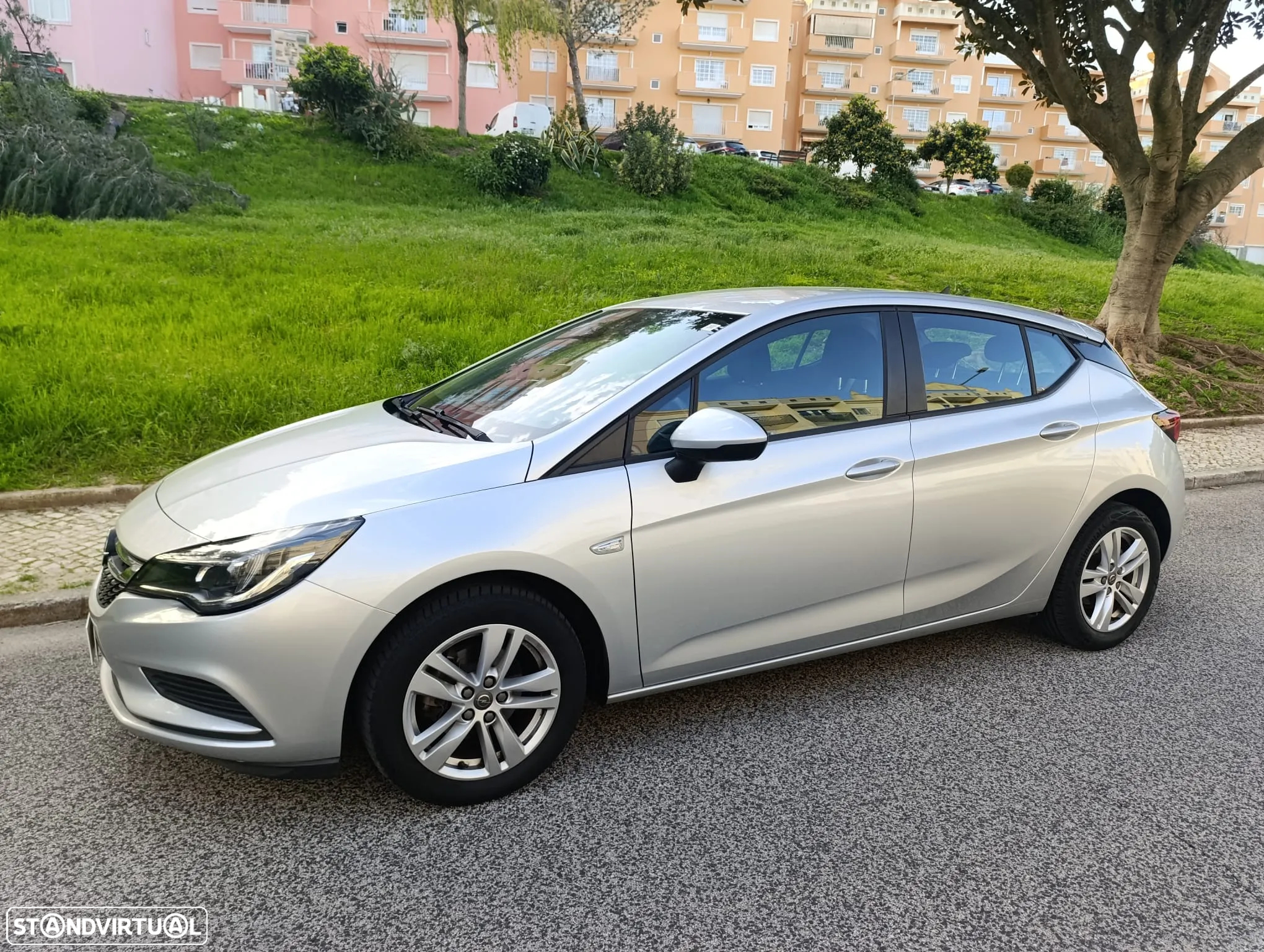 Opel Astra 1.6 CDTI Dynamic Sport S/S - 2