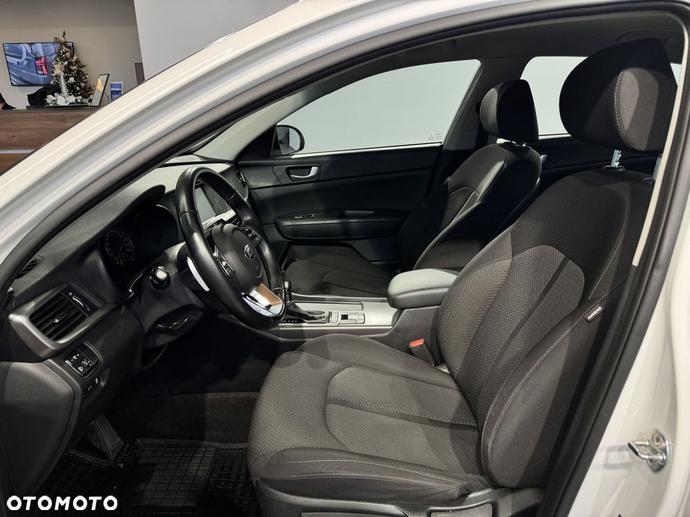 Kia Optima - 15