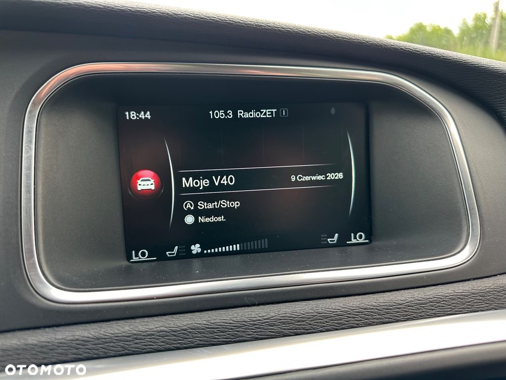 Volvo V40 D2 Momentum - 22