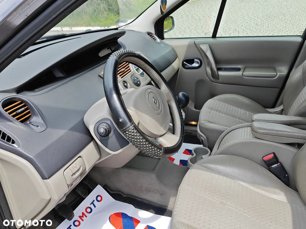 Renault Scenic 1.6 Confort Authentique - 7