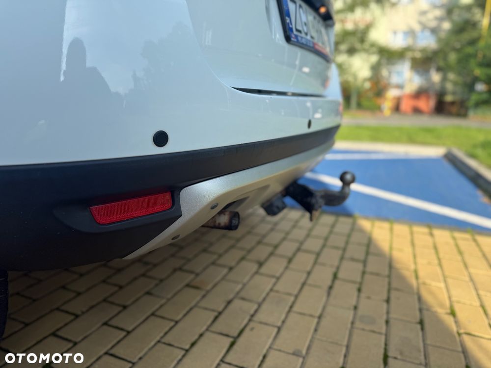 Dacia Duster 1.6 16V 4x2 Prestige - 10