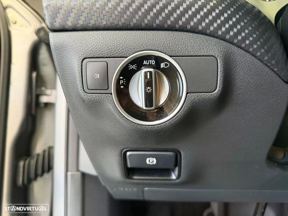 Mercedes-Benz A 220 d AMG Line Aut. - 19