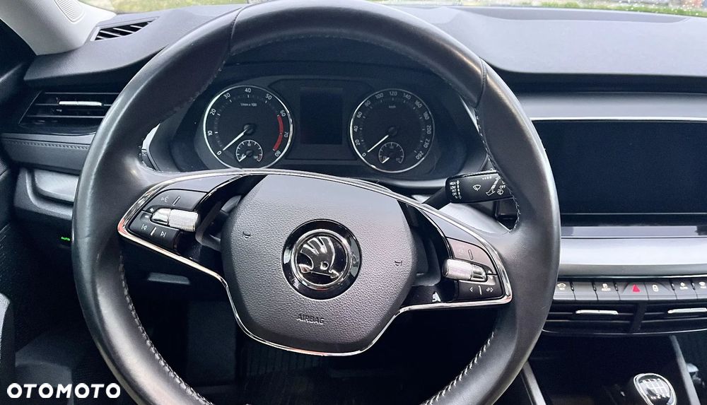 Skoda Octavia 1.5 TSI GPF ACT Ambition - 2