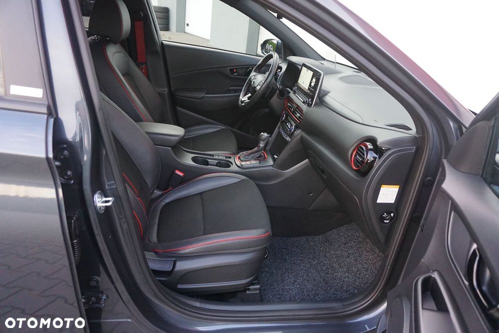 Hyundai Kona 1.6 GDI Hybrid Premium DCT - 24