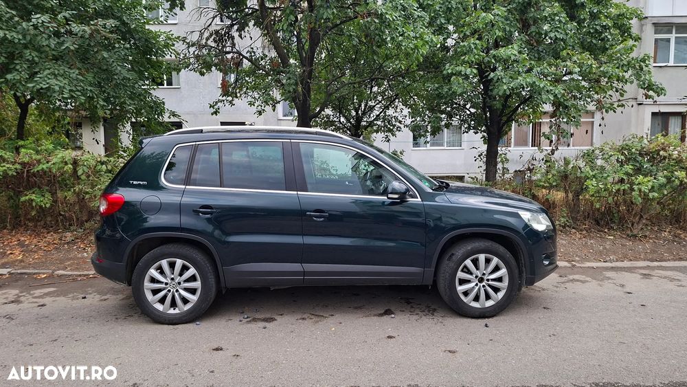 Volkswagen Tiguan - 4