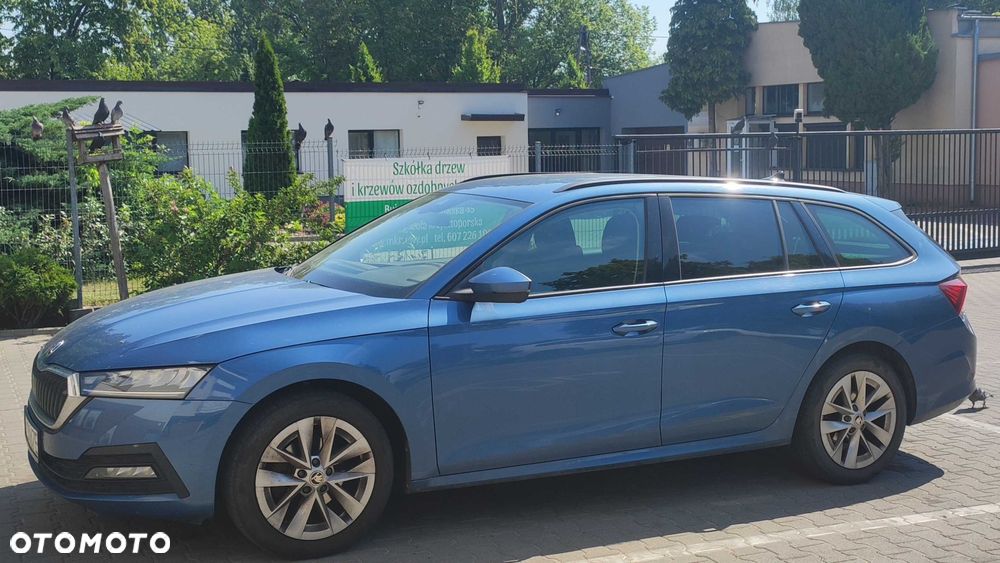Skoda Octavia - 2