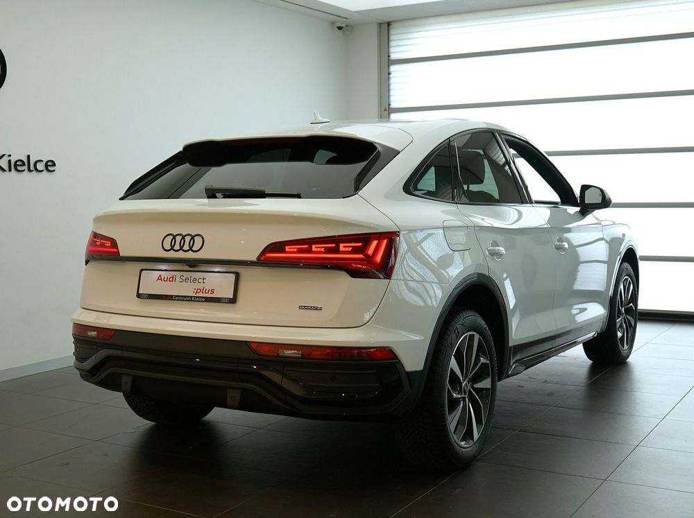 Audi Q5 Sportback - 5