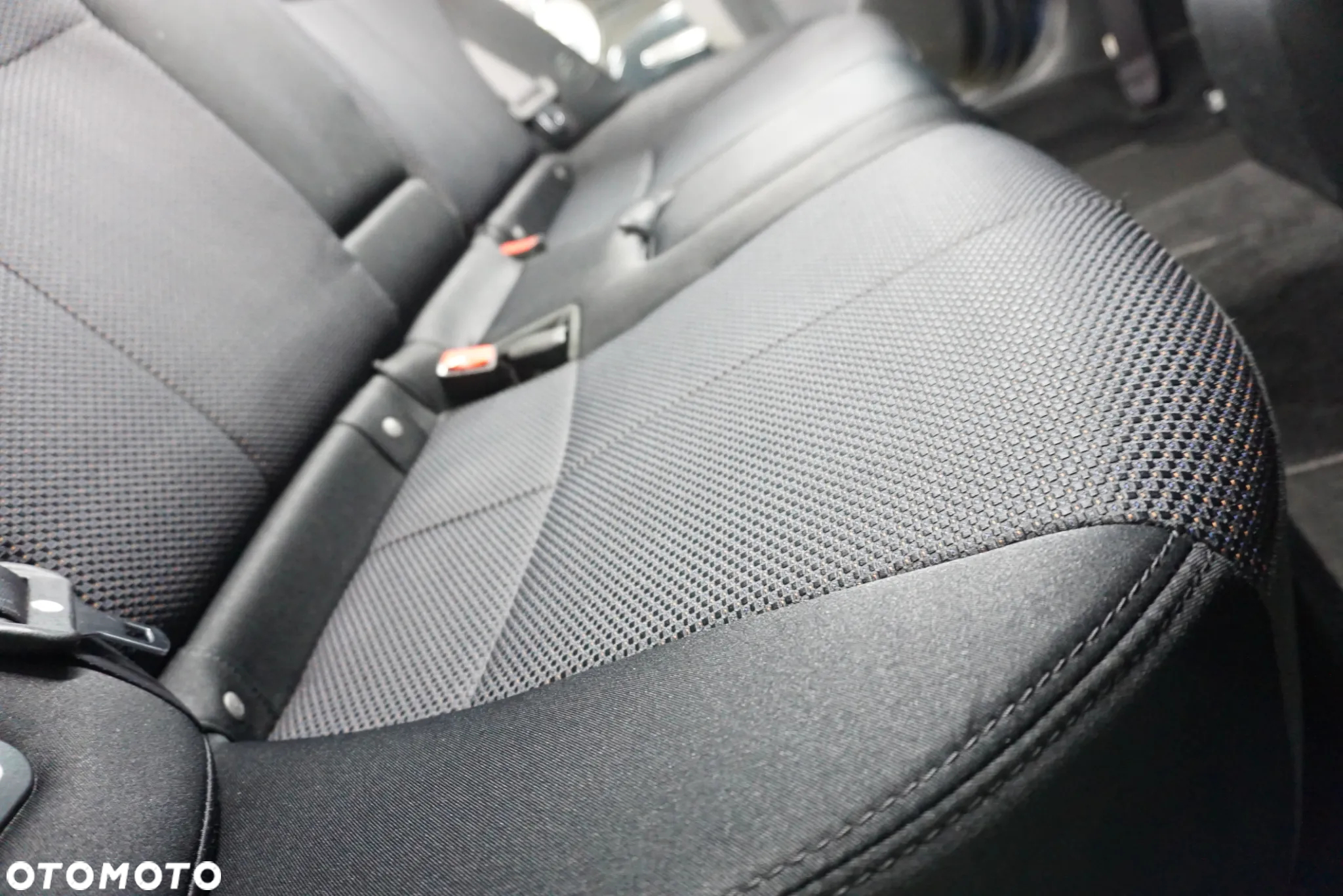Subaru Forester 2.0 D Exclusive - 20