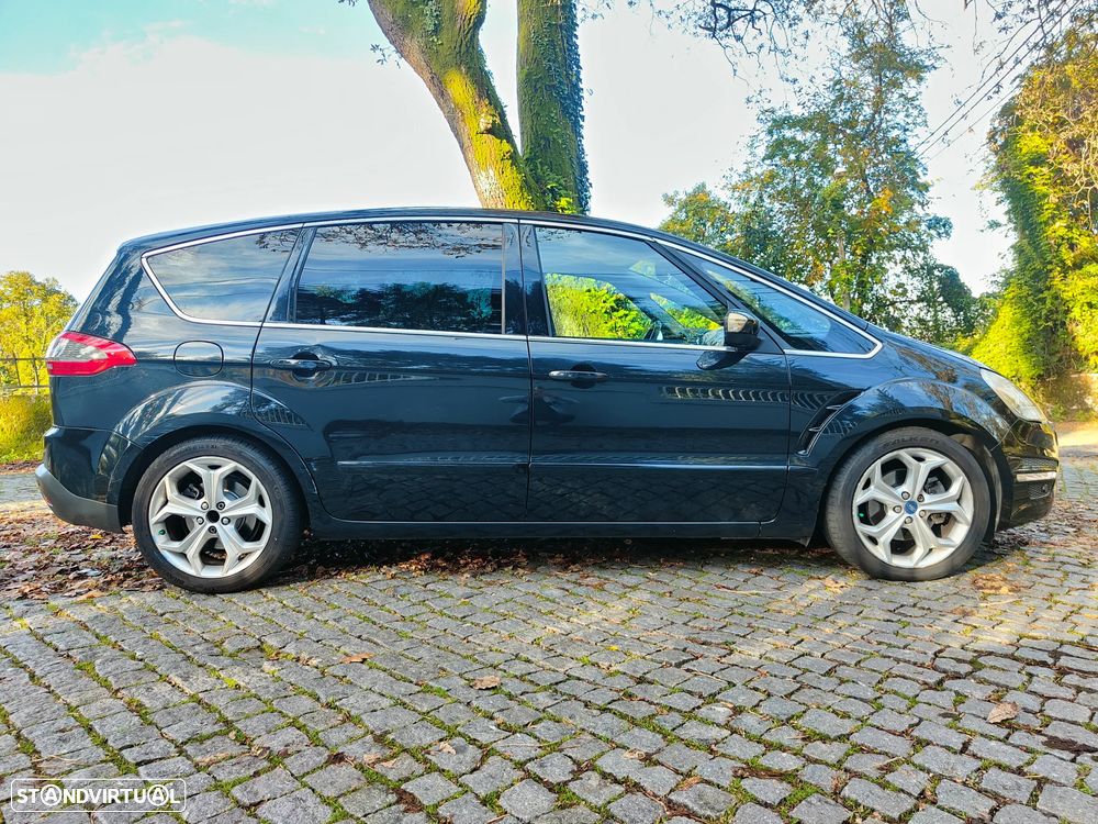 Ford S-Max 2.0 TDCi Titanium 7L 139g - 18