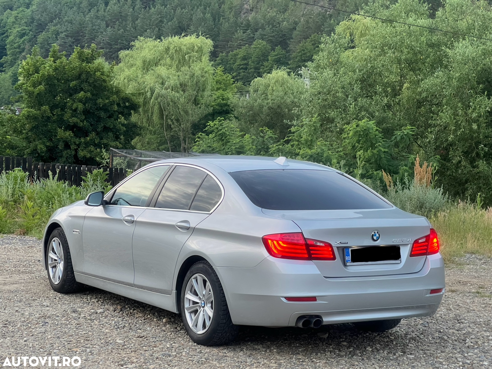 BMW Seria 5 525d xDrive AT - 5