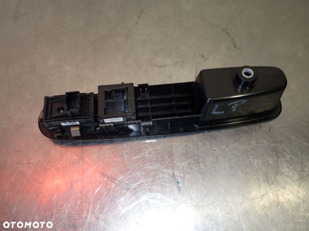 PANEL STEROWANIA SZYB FIAT PUNTO 2012 1.3 M-JET - 3