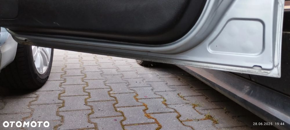 Peugeot 307 1.6 Mistral - 11