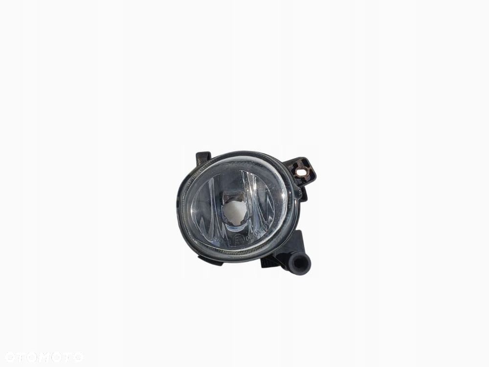 HALOGEN LAMPA PRZECIWMGIELNA PRAWA AUDI A5 A4 B8 8T0941700 - 1